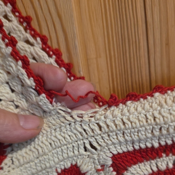 NEW $250 RHODE SLOANE HAND CROCHET CROP TOP IN RED & CREAM SIZE S - Picture 4 of 11